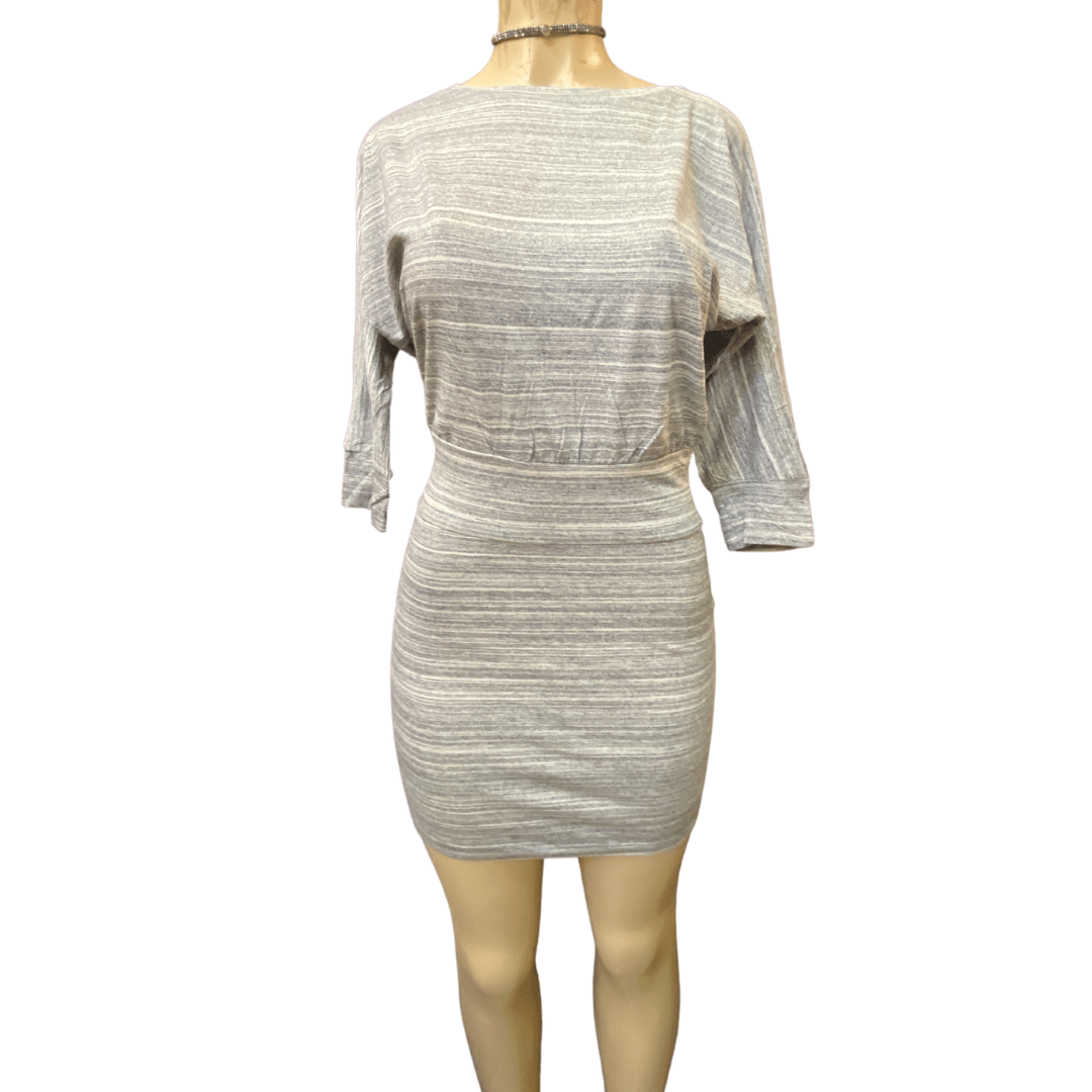 Premium Branded Elbow Length Sleeves Dress 12 Pack ( Size: S-M-L-XL )