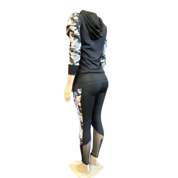 3 Piece Camo Highlight Hoodie Top with Zipper Pockets Activewear Set 8 Pack (S/M-X/XL, 4-4)