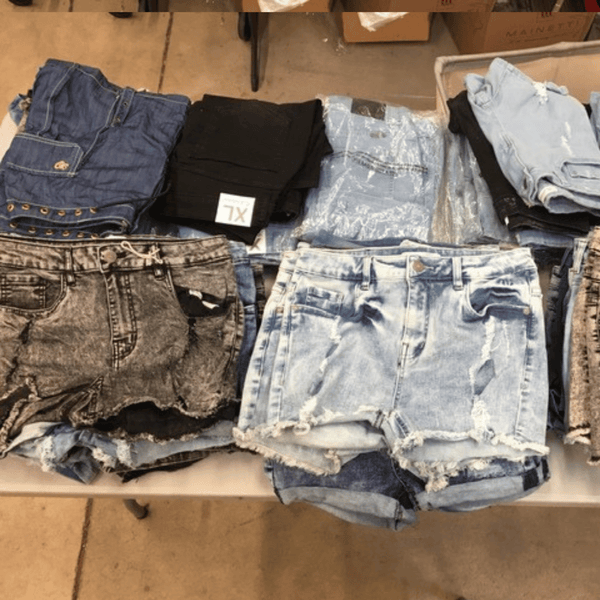 Super Deal Assorted Denim Shorts 6 Pce Minimum (Size: S-M-L-XL-XXL)
