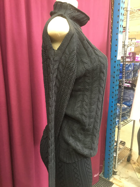 Mock neck open shoulder $5 each sold in six packs $30 per pack